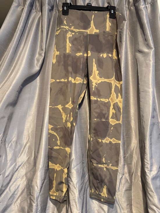 Varley Pants - Varley Tie-Dye High-Waist Leggings size Medium